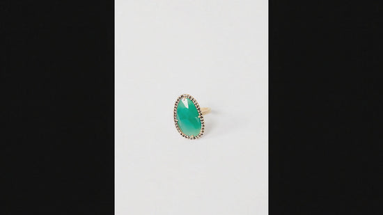 camera orbiting the given product and slowly zooms out. 